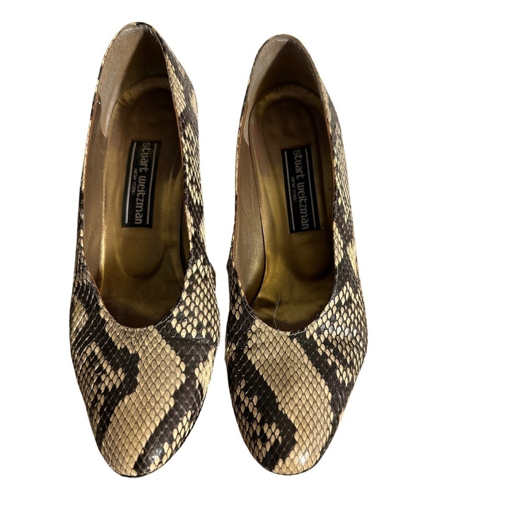 Stuart Weitzman New York Snakeskin Pumps - Size 7W